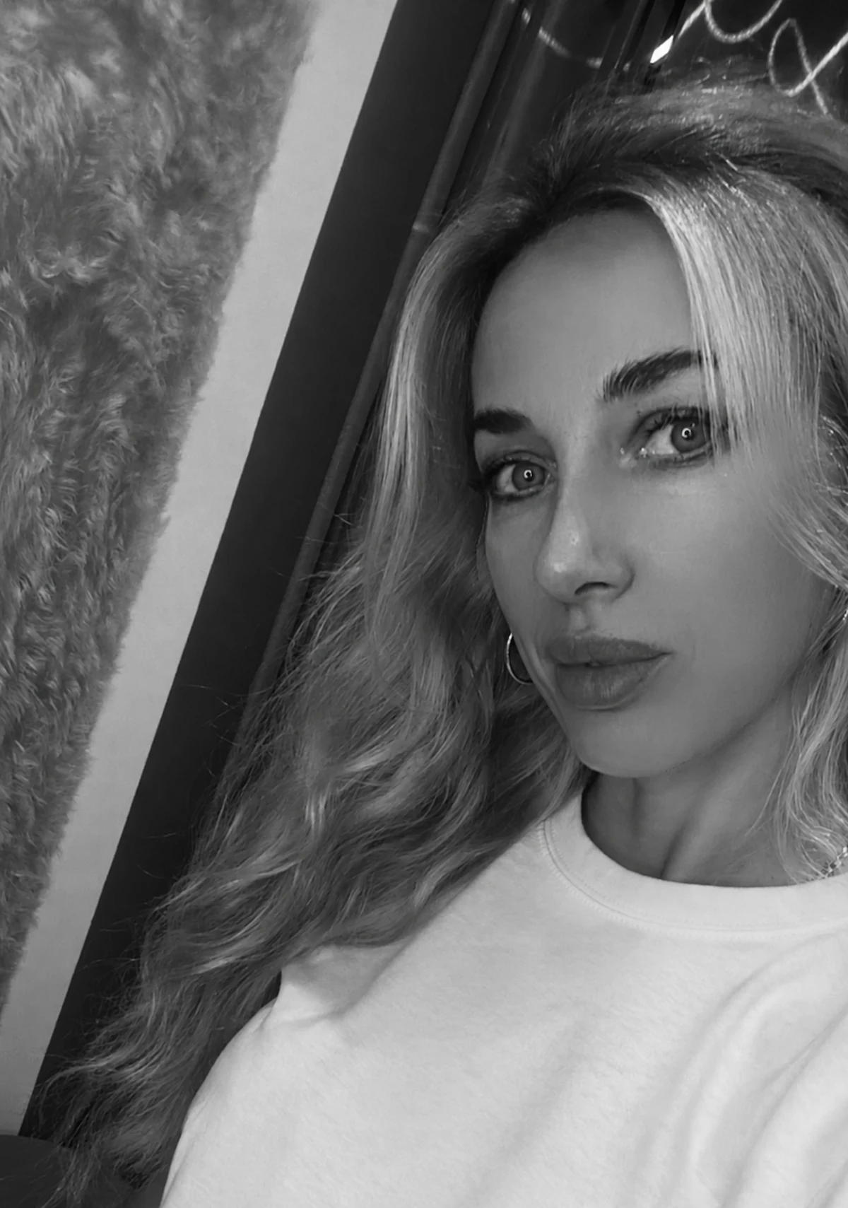 Olena Zadorozhna tattoo artist
